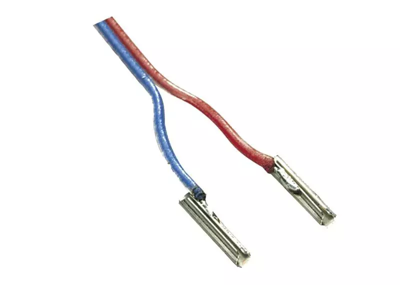 Giunzione di alimentazione con doppio cavo Minitrix 66520 - N 1/160 - codice 80