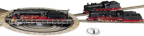 Giradischi a controllo elettrico e prese di corrente individuali