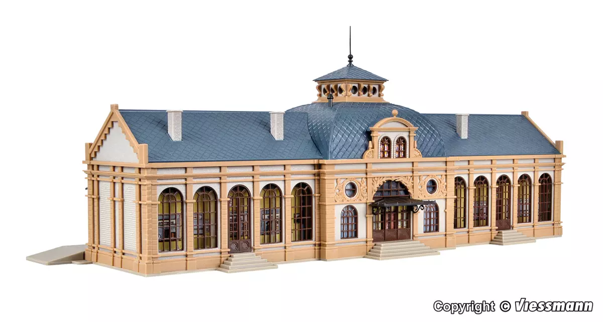 Stazione della città vecchia Altstadt | Vollmer 47506 - N 1/160 - 335 x 115 x 130 mm