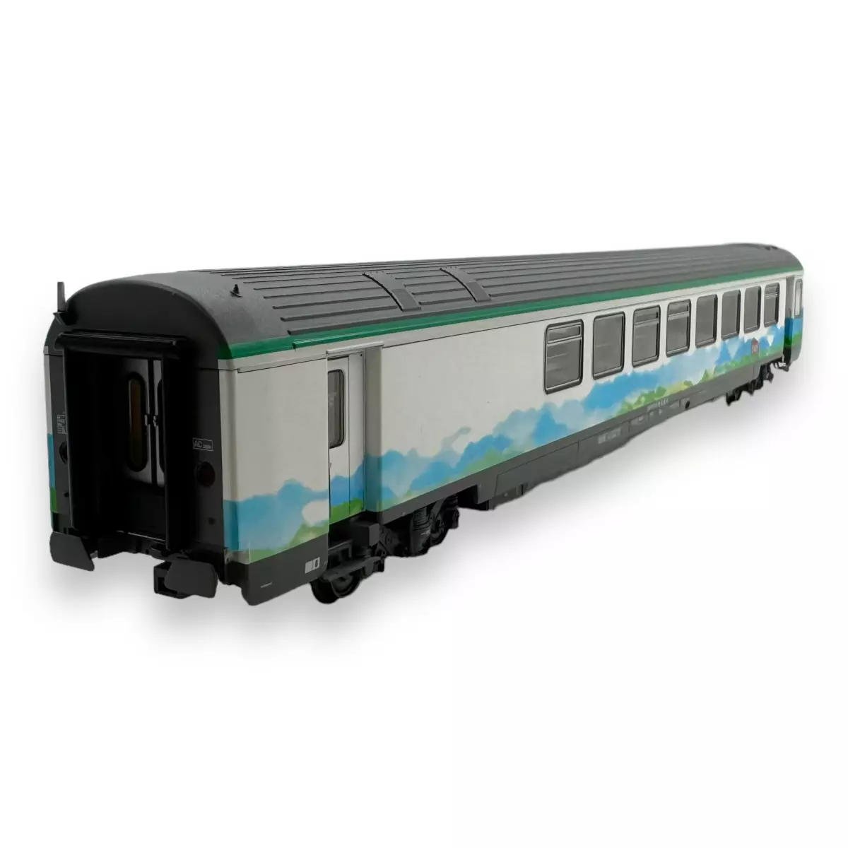 Carrozza passeggeri VTU SRU - LS MODELS 40999 - SNCF - HO 1/87 - EP V-VI