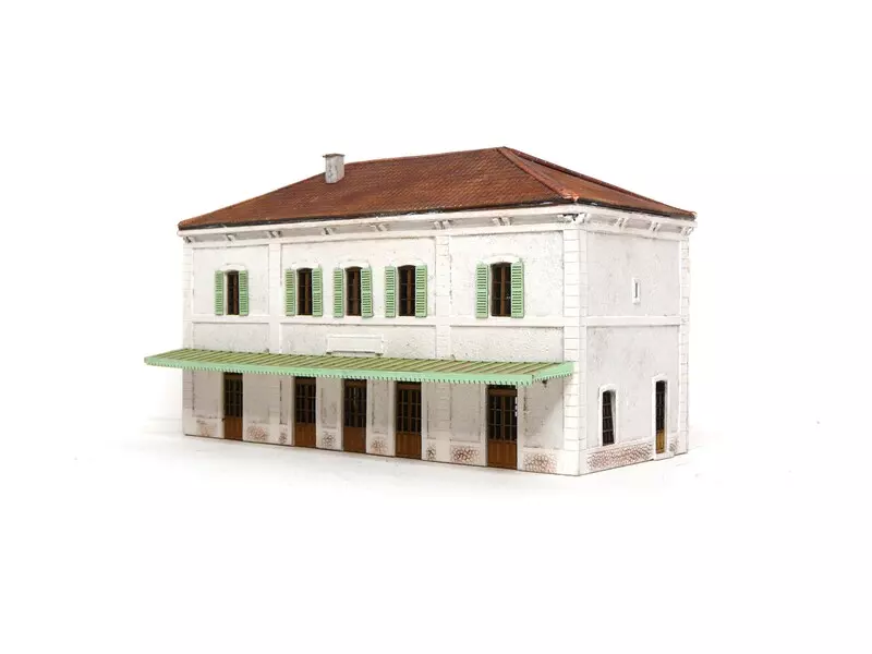 Stazione PLM a 5 porte - Modellazione in legno 201009 N 1/160