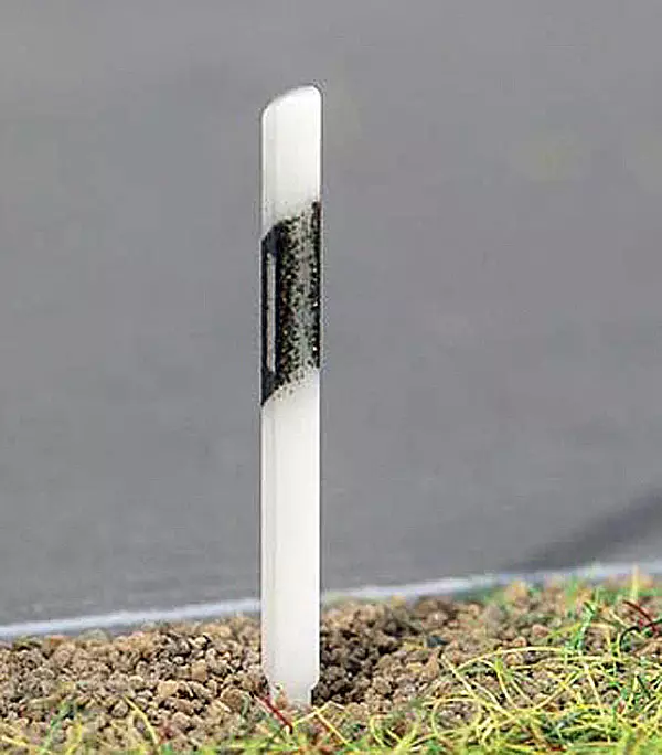 20 Segnalatori stradali