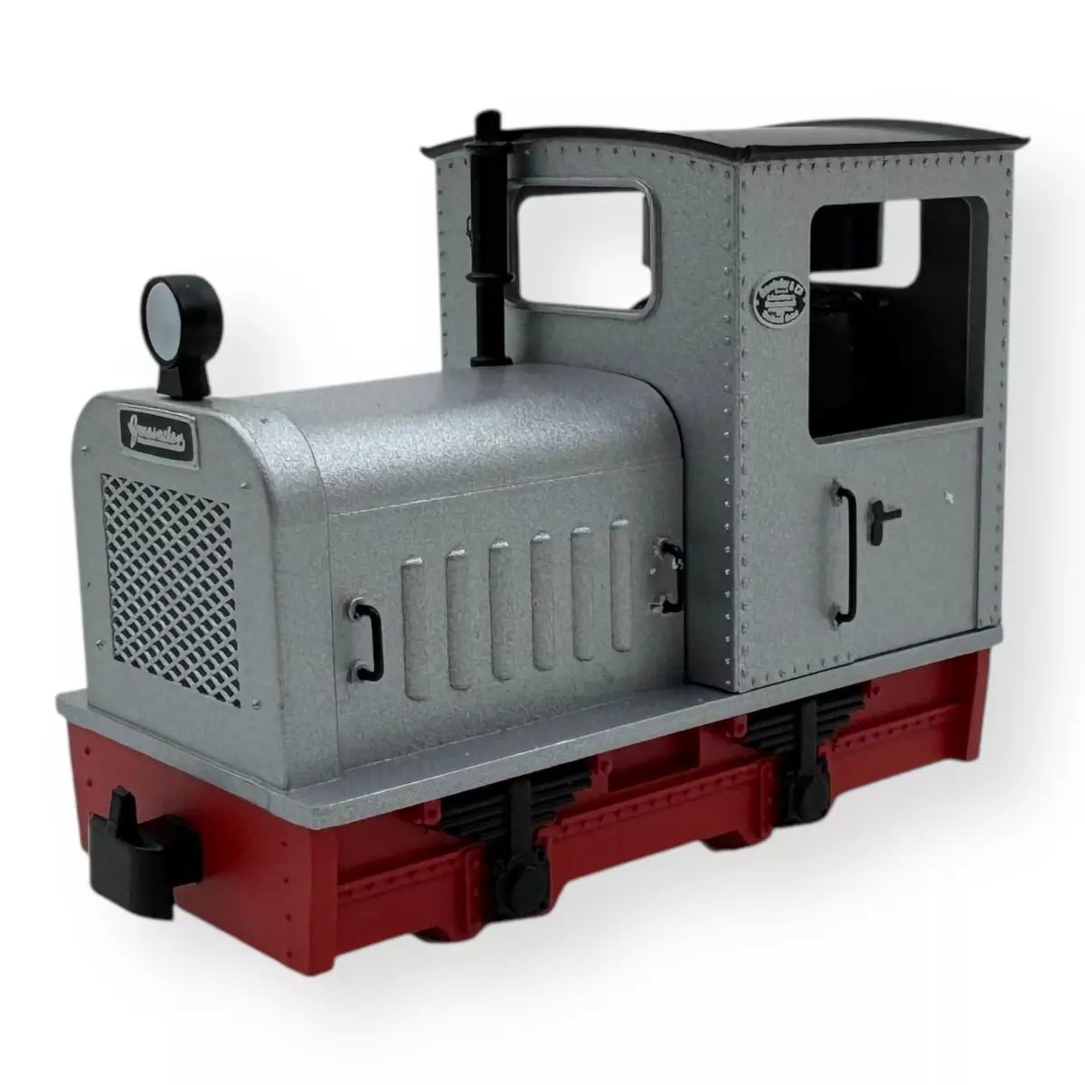 Locotracteur Gmeinder en argent avec châssis rouge