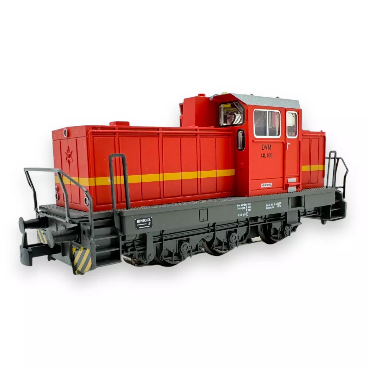 Locotrattore diesel Henschel DHG 700 rouge DCC MARKLIN START UP 36700 - HO 1/87