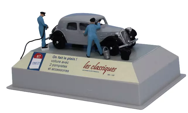 Citroën Traction 11A, grigio/nero, 2 pompe e accessori SAI 1910 - HO 1/87