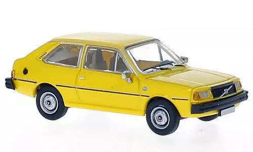 Auto Volvo 343, giallo PCX 870300 - HO 1/87