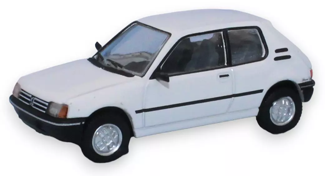Auto Peugeot 205 XR - SAI 6302 - HO : 1/87 - bianco