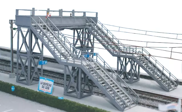 Passerella a 2 binari - SAI 0110 - HO 1/87