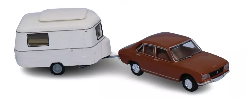 Peugeot 504, marrone arancio, con roulotte Eriba beige avorio - Sai 2089.2 - HO 1/87