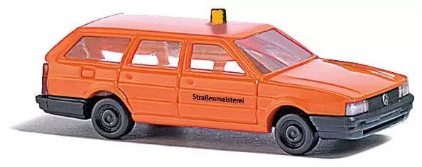 Volkswagen Passat works vehicle in livrea arancione Busch 8425 - N 1/160