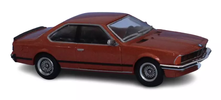 BMW 635 CSi sportiva marrone metallizzato BREKINA 24359 - HO 1/87