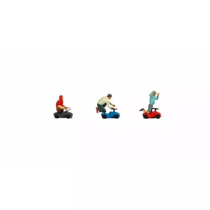 3 bambini su un'auto piccola - Gara di auto Bobby NOCH 15808 - HO 1/87