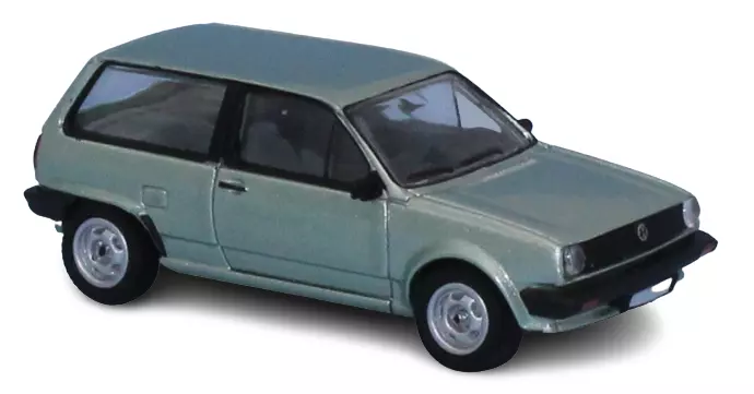 VW Polo II verde chiaro metallizzato PCX 870333 - HO 1/87