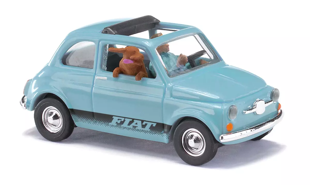 Auto Fiat 500 blu con conducente e cane - Busch 48735 - HO : 1/87