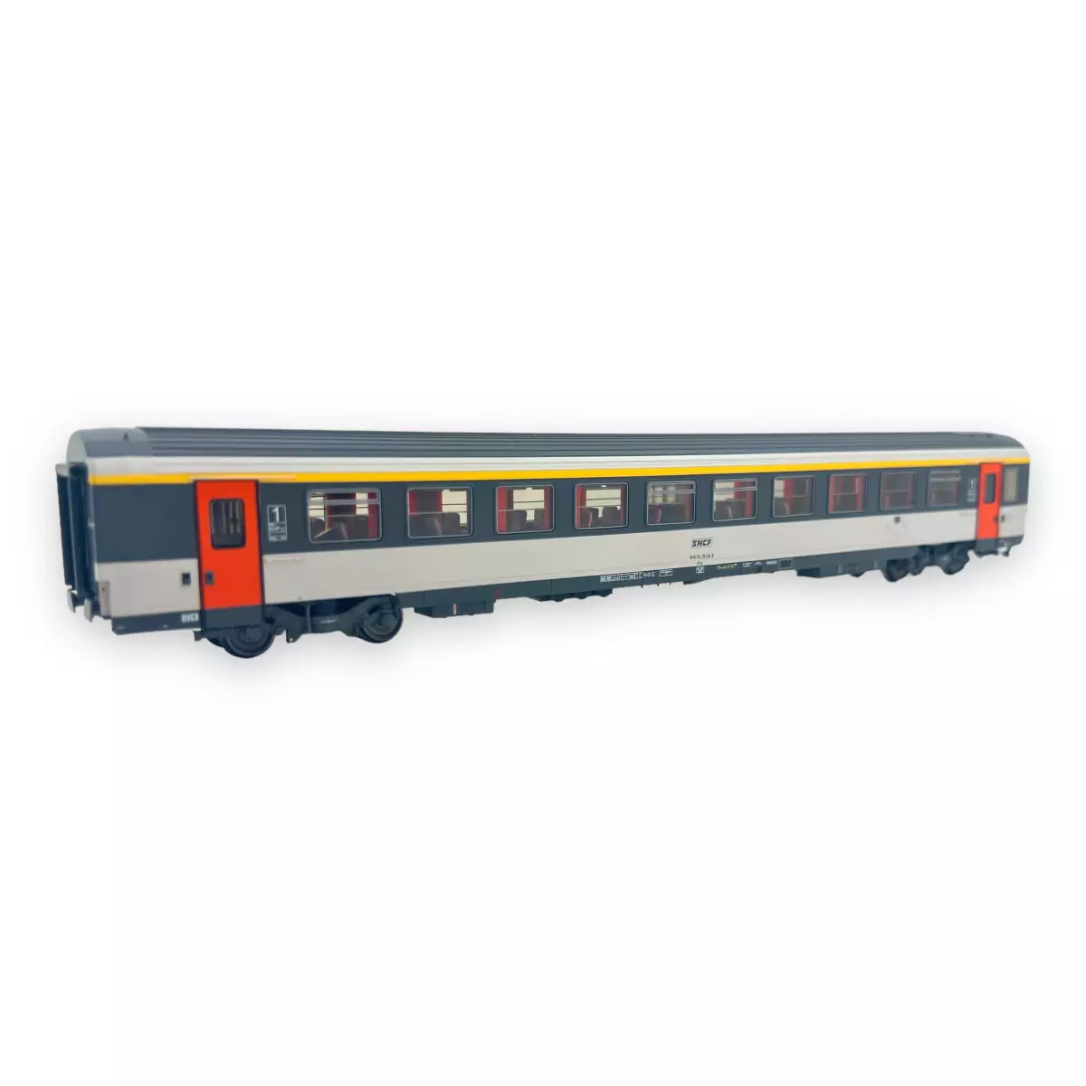 Carrozza A10tu di prima classe VTU Coral - LS Models 40253 - HO 1/87