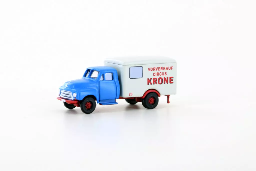 Camionnette - LEMKE 3236 - Opel Blitz Circus Krone - Échelle N 1/160 - EP II / III - Bleu / blanc