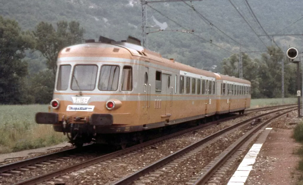 Autorail Diesel RGP I avec Remorque "ALPAZUR" - JOUEF HJ2463S - SNCF - HO 1/87 - EP IV - 2R - DCC SON