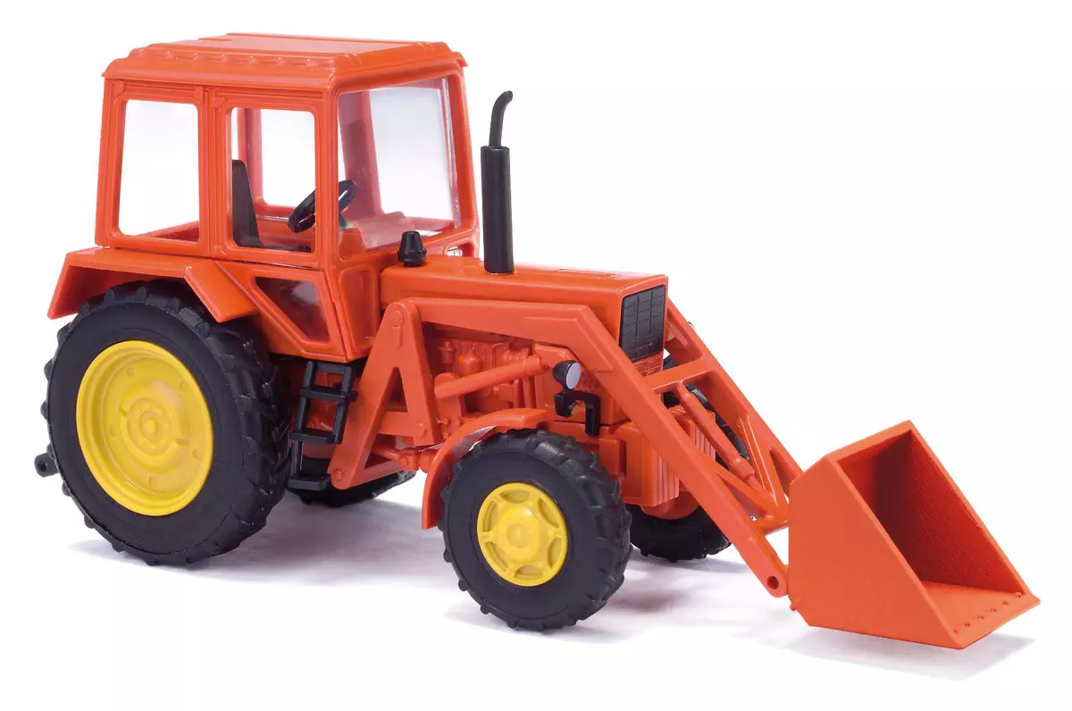 Trattore MTS-82 Bielorussia e caricatore frontale Busch 51315 - HO 1/87