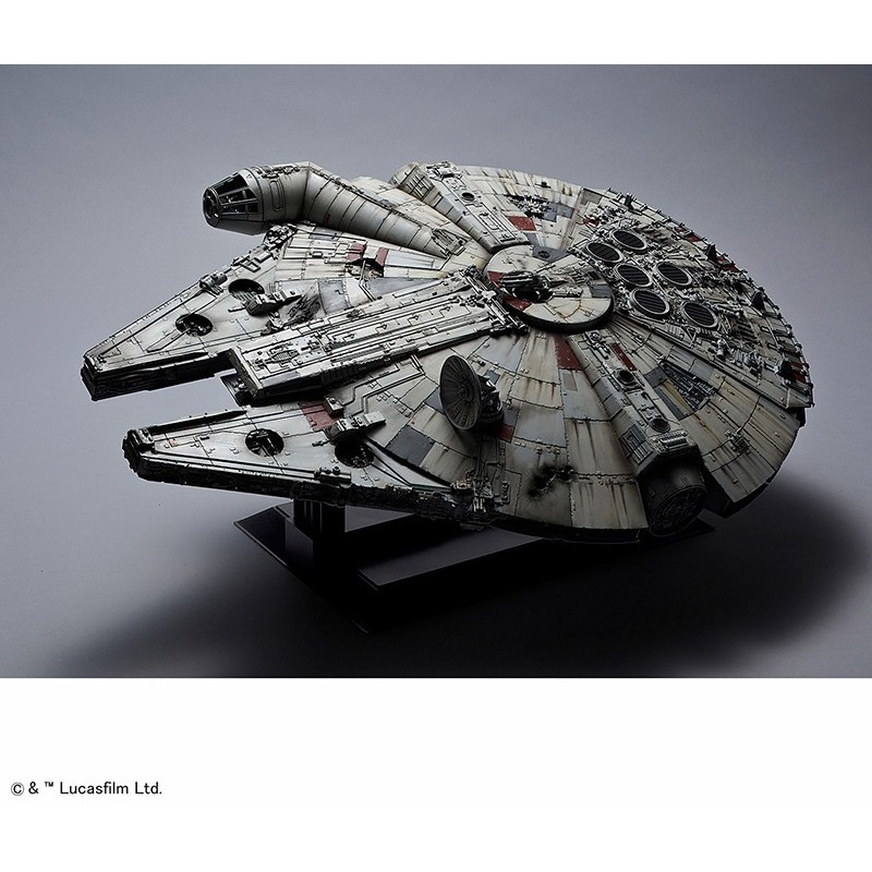 PG STAR WARS MILLENNIUM FALCON 1/72